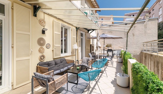 Stunning 3-Bedroom Apartment with AC & Spacious Terrace