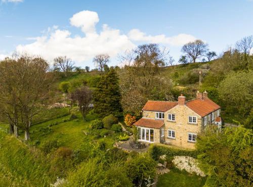 Stunning 3 Bedroom Cottage near Historic York