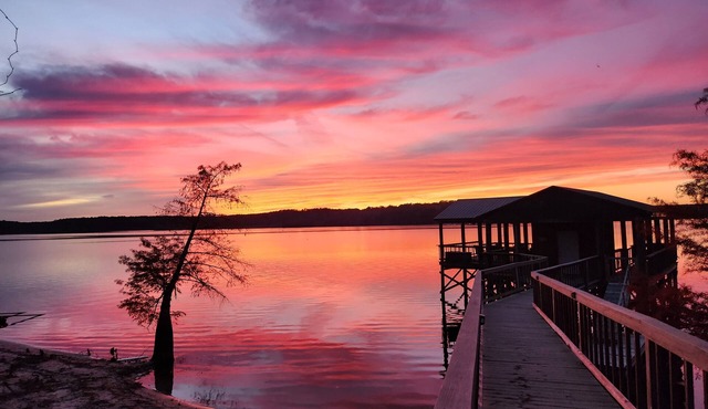 Stunning 3 Bedroom Lake House on South Toledo Bend