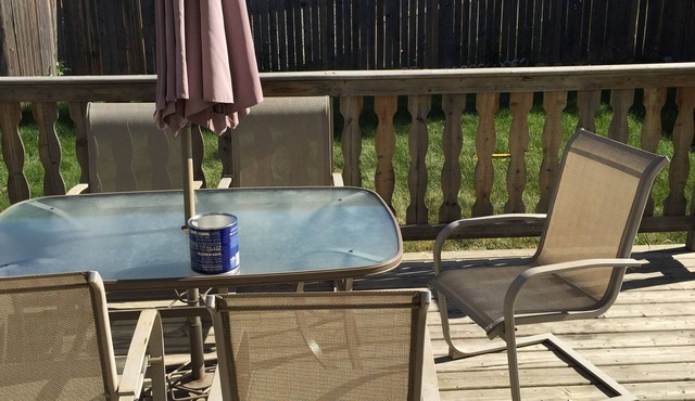 Stunning 3 bedrooms house with AC near Spruce Meadows.