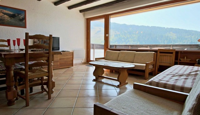 Stunning 3-room apartment on top floor in Chamrousse