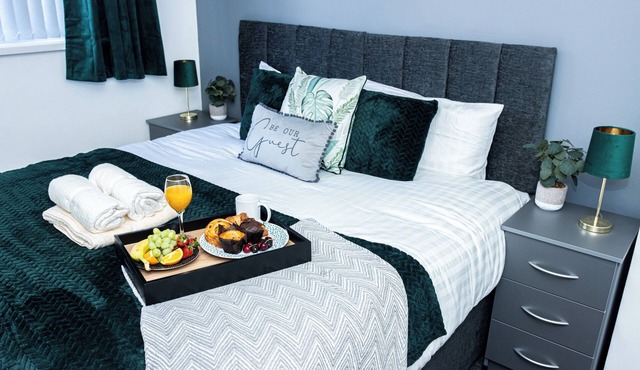 Stunning 3bedroom Home Ideal for Long & Short Stay