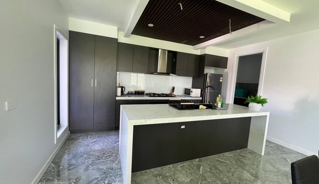 Stunning 4 Bedroom Townhouse with all you need for perfect stay .