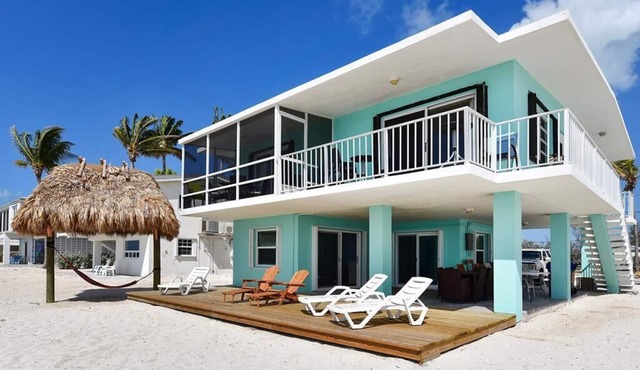 Stunning 4-bedroom oceanfront home in Islamorada, perfect for 8 guests.