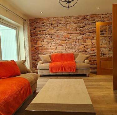 Stunning 5-bed House near NEC & BHX