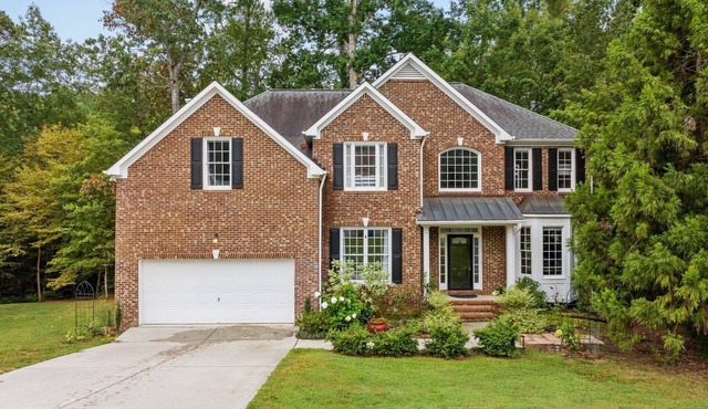 Stunning 5 bedroom/3 bath home in Hope Valley Farm