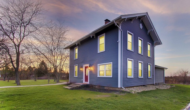 Stunning 5 Bedroom Vermilion Getaway