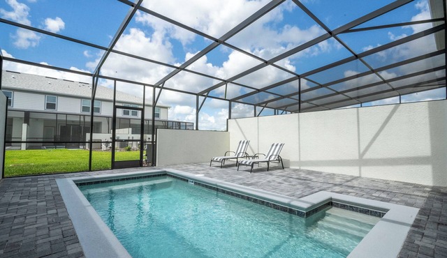 Stunning 5BR Brand New Home at Windsor Cay Pool & BBQ Perfect for Families !