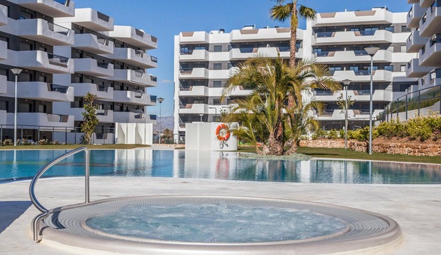 Stunning apartment in Los Arenales del Sol