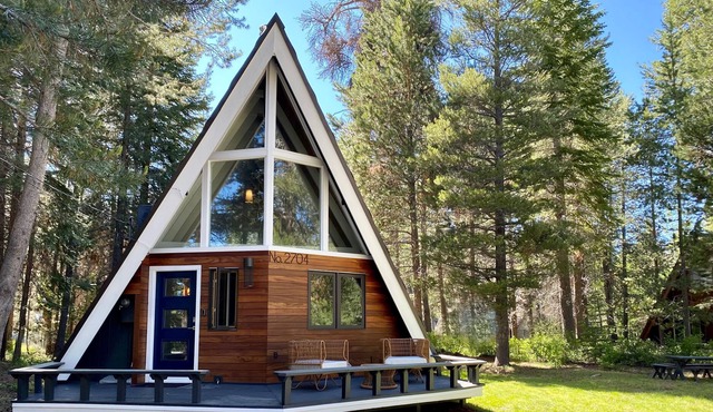 Stunning A-Frame Cabin: luxe, cozy, peaceful, unique!