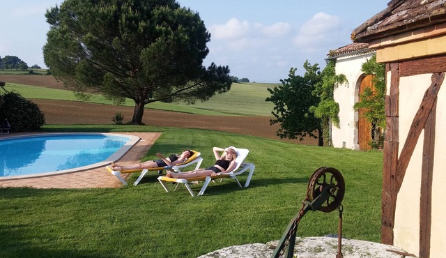 Stunning ancient stone cottage with private pool, set in panoramic lake location