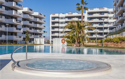 Stunning Apartment In Los Arenales Del Sol