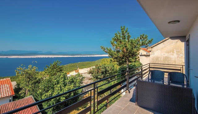 Stunning apartment in Dramalj with WiFi
