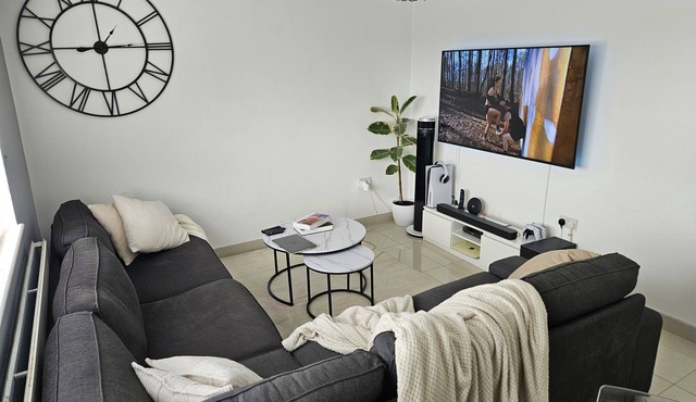 Stunning Apartment in Grays