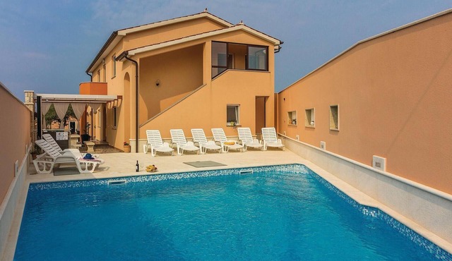 Stunning apartment in Galizana with swimming pool
