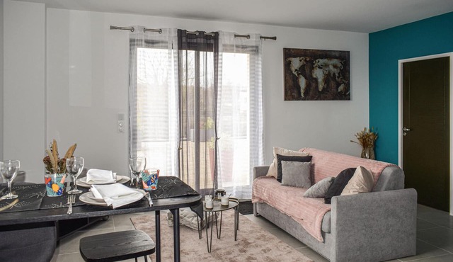 Stunning apartment in Lantic with WiFi