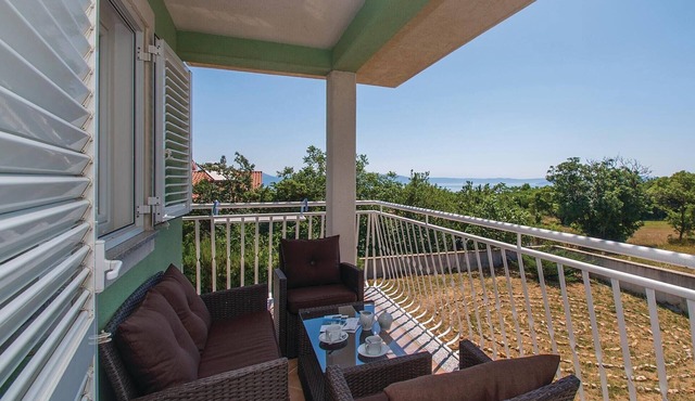 Stunning apartment in Labin with house sea view