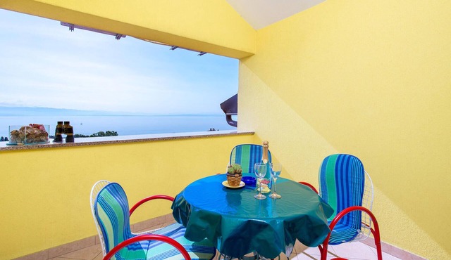Stunning apartment in Opatija with house sea view