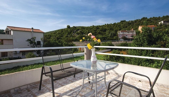 Stunning apartment in Poljica with WiFi