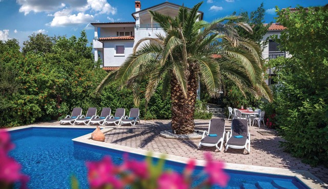 Stunning apartment in Pula with WiFi