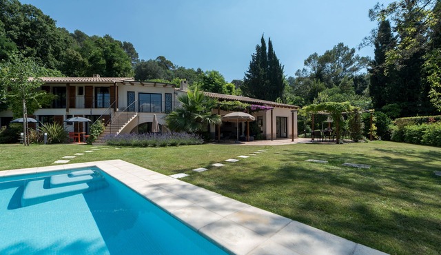 Stunning Architect Villa 230 sqm, Swimming Pool, Petanque, Amazing Views