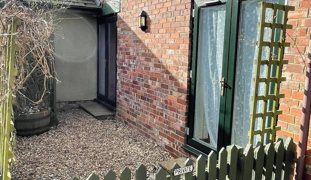 Stunning Barn Conversion with FREE GOLF,nPet friendly