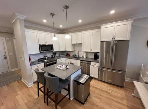 Stunning Bay Side Condo, In The Heart Of Beach Haven!