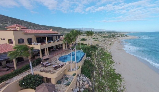 Stunning Beach Front Hacienda with private beach and pool