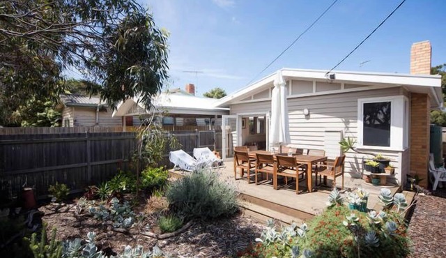 Stunning Beach Getaway Home in a Convenient Location in Barwon Heads