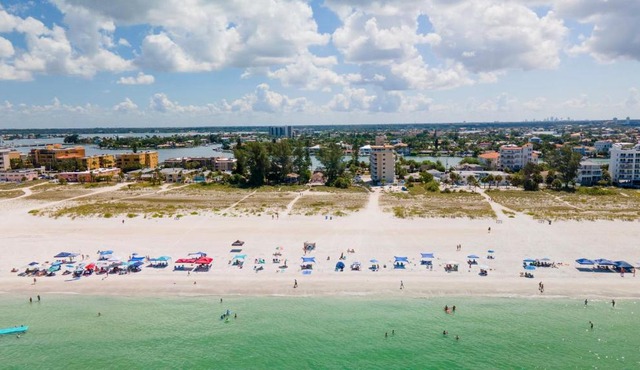 Stunning Beachfront! Unit #2