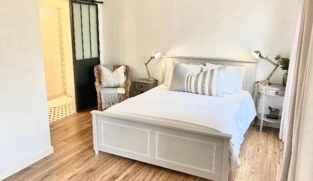 Stunning bedroom overlooking the Charente