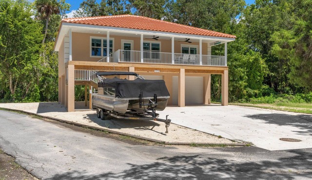 Stunning, brand new - July 2024 - 3-bedroom villa with River view