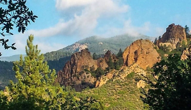 Stunning Cañon Retreat, Views from back porch!