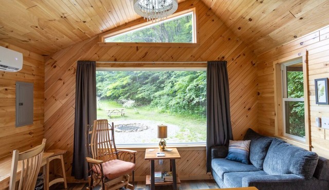 Stunning Cabin & Mountain Hiking!