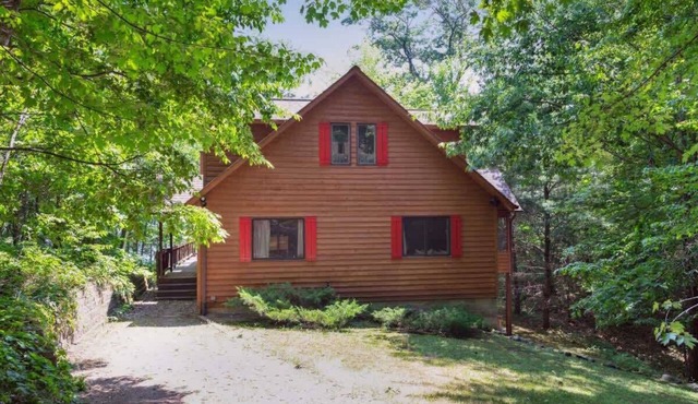 Stunning Cabin on Big McKenzie