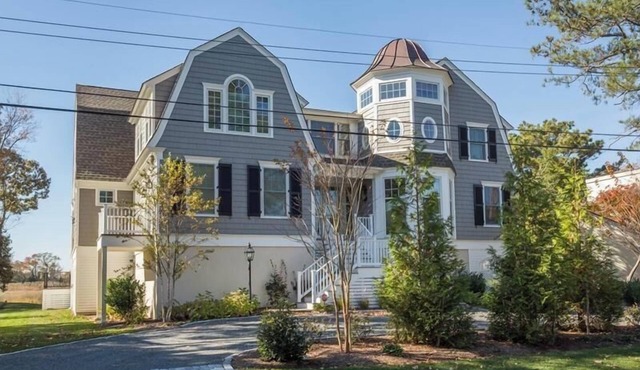 Stunning Canal-Front Home in North Shores with Private Pool & Elevator!