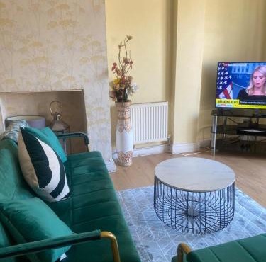 Stunning & Cosy 4 bedroom in Erith