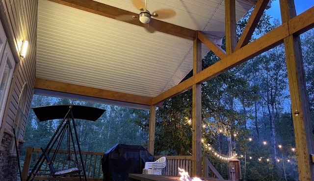 Stunning cottage for family and friends, 4 mins drive to golf course.