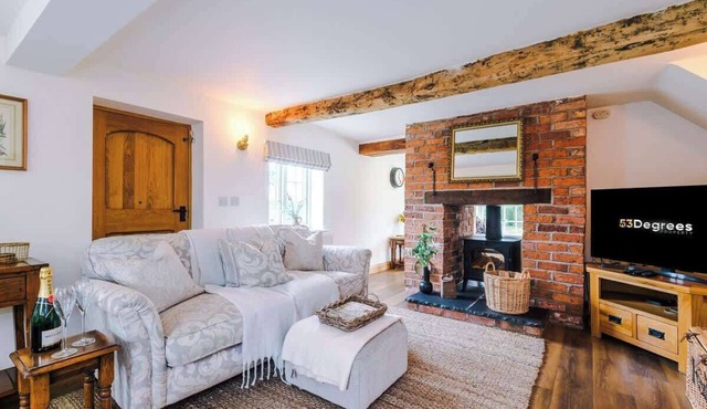 Stunning Cottage, Ideal for Family Getaways!