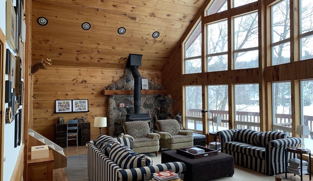 Stunning cottage in North Muskoka