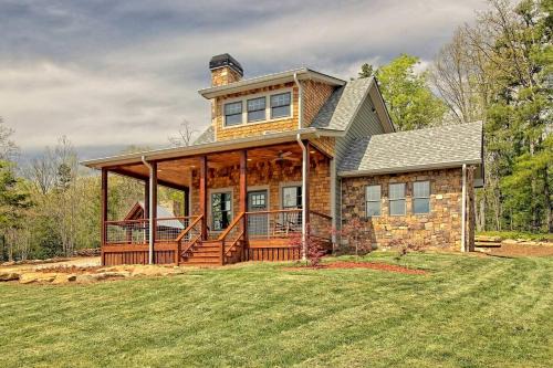 Stunning Cottage Rental Ideal for a Family to Go Glamping in Georgia