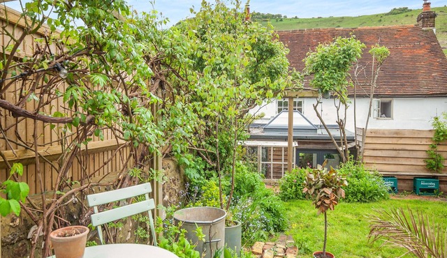 Stunning cottage set in a really peaceful location, very private and off the main road.