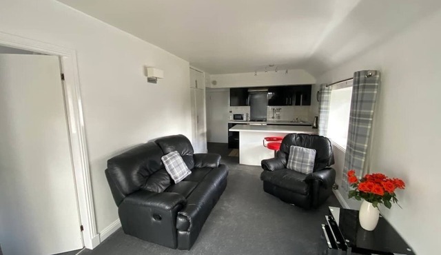 Stunning countryside cottage with great views