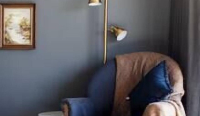 Stunning couples getaway - Outdoor cinema, baths and fire