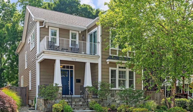 Stunning Craftsman Steps to Downtown Annapolis & Spa Creek with Game Room, Parking and Backyard