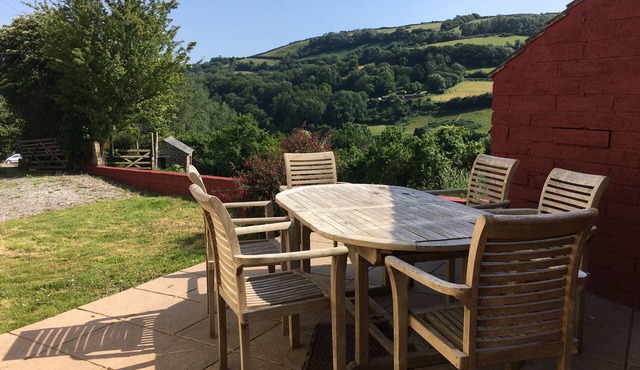 Stunning Devon views from this ground floor cottage
