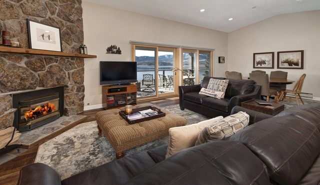 Stunning Direct Lake Dillon Views from this Top Floor Condo