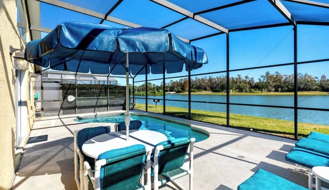 Stunning Disney Private Lake Front Villa, beautifully upgraded with games room