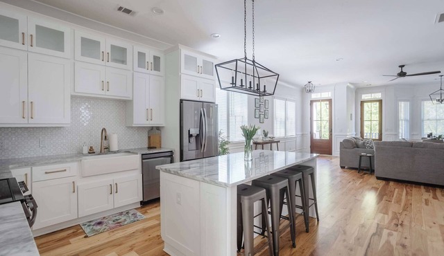 Stunning Downtown 3BD-2.5BA Home| Near Forsyth Pk