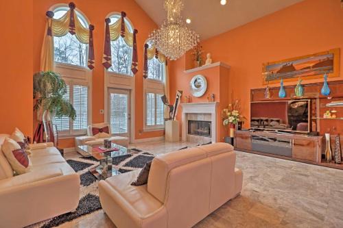 Stunning Duluth Family House with Fireplace and Patio!
